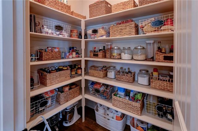 10011 NE 102nd Terrace, Kansas City, MO 64157