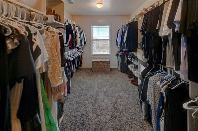 10011 NE 102nd Terrace, Kansas City, MO 64157