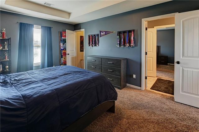 10011 NE 102nd Terrace, Kansas City, MO 64157