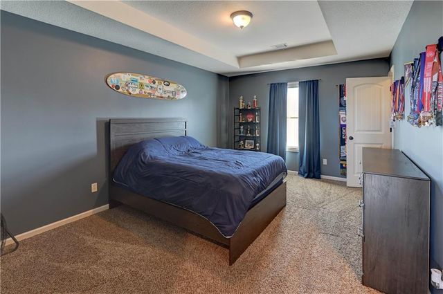 10011 NE 102nd Terrace, Kansas City, MO 64157