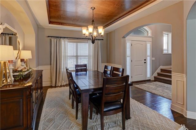 10011 NE 102nd Terrace, Kansas City, MO 64157