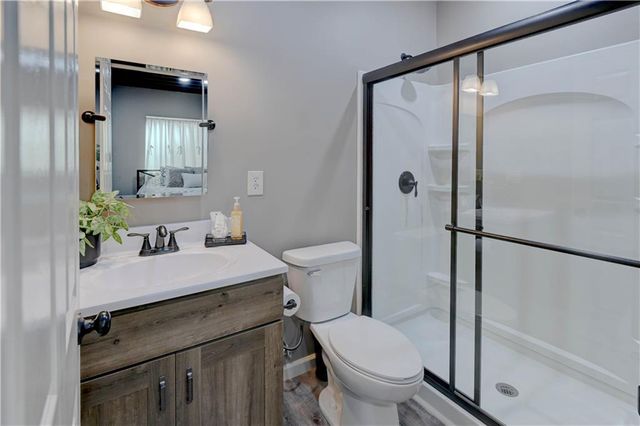 10011 NE 102nd Terrace, Kansas City, MO 64157