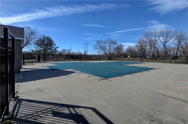 10011 NE 102nd Terrace, Kansas City, MO 64157