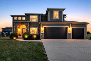 10011 NE 102nd Terrace, Kansas City, MO 64157