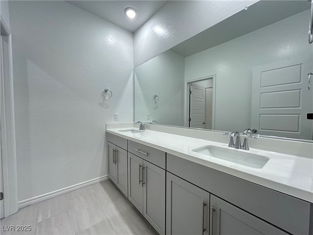 600 North Carriage Hill Drive 1070, Las Vegas, NV 89138