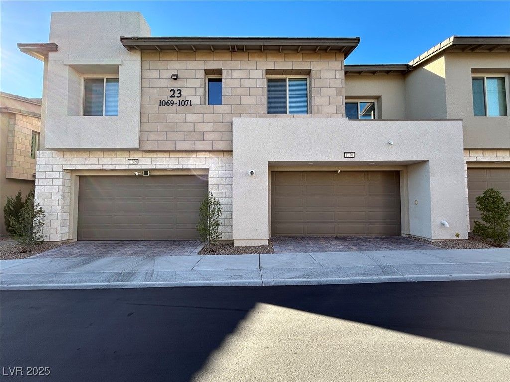 600 North Carriage Hill Drive 1070, Las Vegas, NV 89138