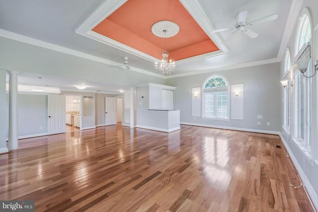 10520 HUNTING CREST LN, Vienna, VA 22182