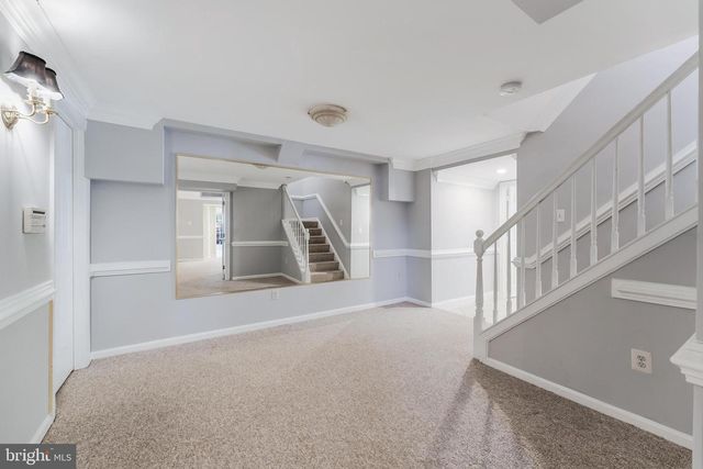 10520 HUNTING CREST LN, Vienna, VA 22182