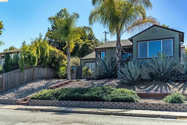 11 Fairview Ave, Vallejo, CA 94590