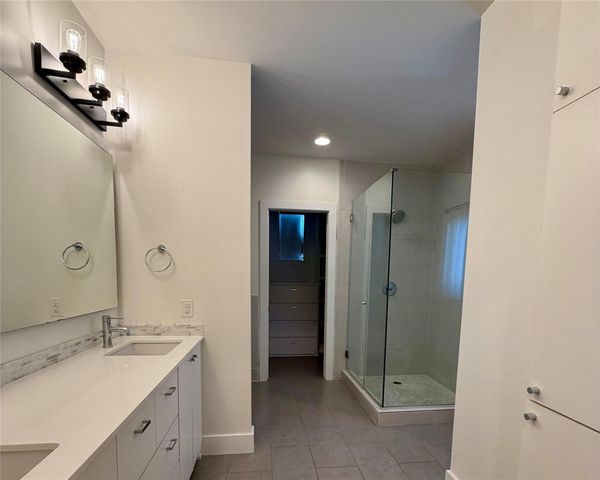 1515 Hether ST B, Austin, TX 78704