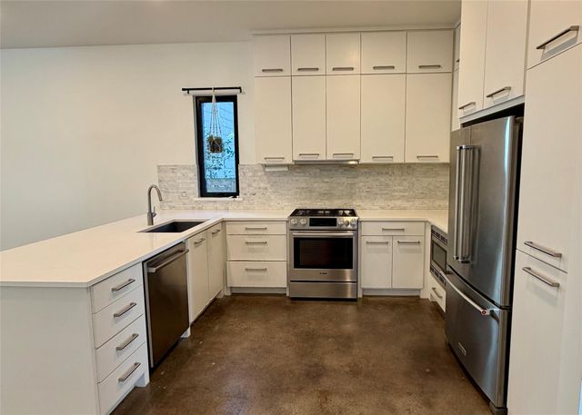 1515 Hether ST B, Austin, TX 78704