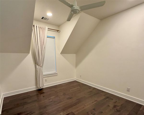1515 Hether ST B, Austin, TX 78704