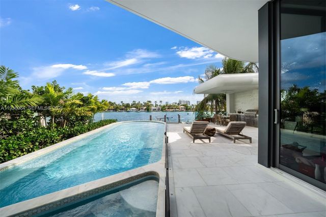 503 E Dilido Dr, Miami Beach, FL 33139