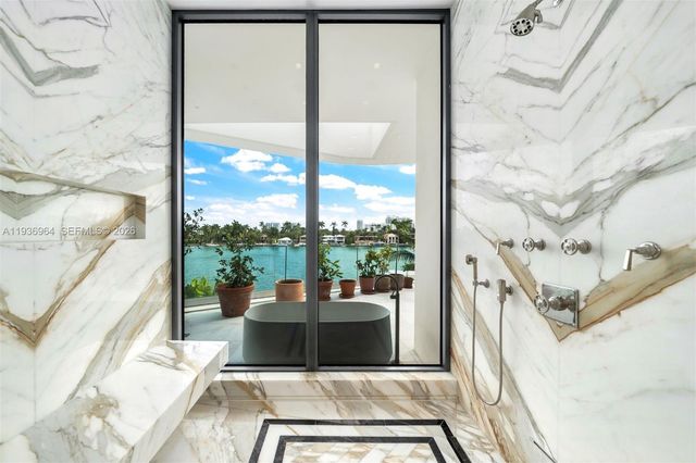 503 E Dilido Dr, Miami Beach, FL 33139