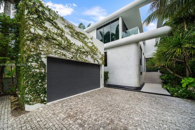 503 E Dilido Dr, Miami Beach, FL 33139