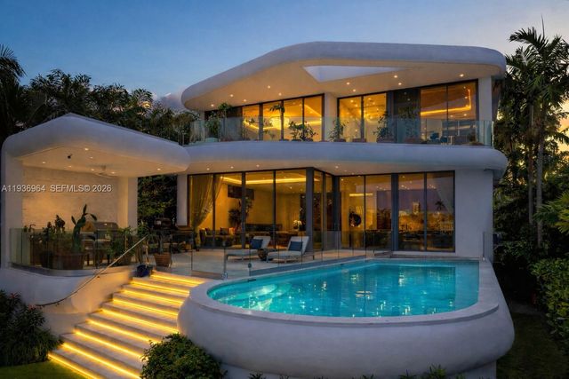 503 E Dilido Dr, Miami Beach, FL 33139