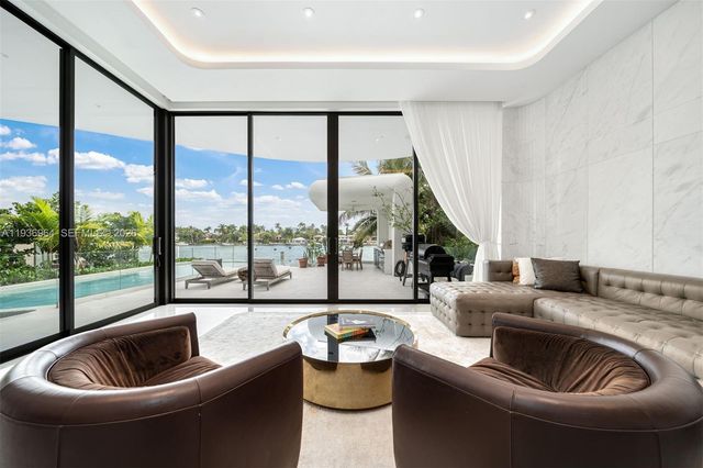 503 E Dilido Dr, Miami Beach, FL 33139