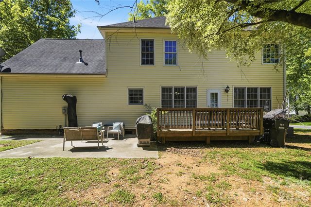 1818 Fox Hunt Court, Rock Hill, SC 29732