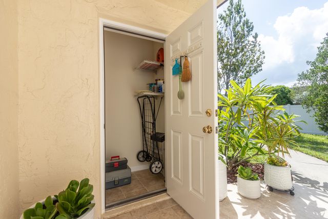 2802 SW Natura Boulevard, Deerfield Beach, FL 33441