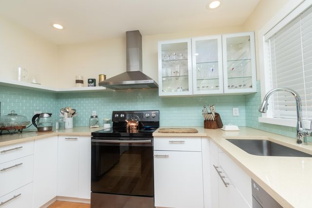 2802 SW Natura Boulevard, Deerfield Beach, FL 33441