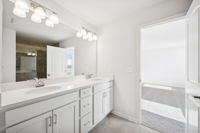 27139 Silo Drive, Saline, MI 48176