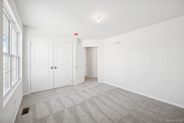 27139 Silo Drive, Saline, MI 48176