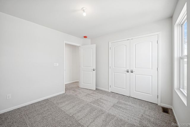 27139 Silo Drive, Saline, MI 48176