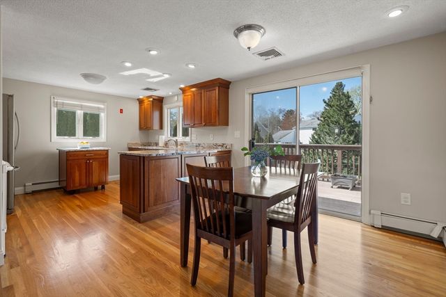 126 Hanscom Ave, Reading, MA 01867