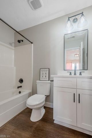 3508 Old Grandad LN, Chesapeake, VA 23323