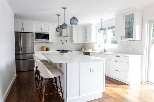 22 Winslow Rd, Quincy, MA 02171