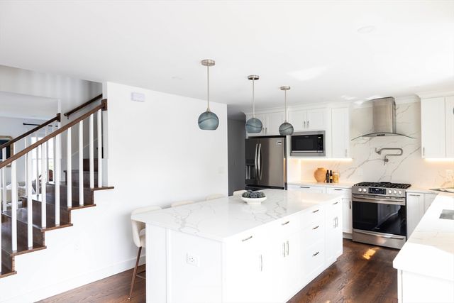 22 Winslow Rd, Quincy, MA 02171