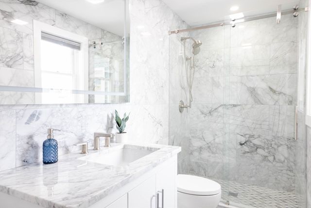 22 Winslow Rd, Quincy, MA 02171