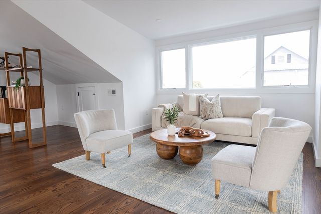 22 Winslow Rd, Quincy, MA 02171