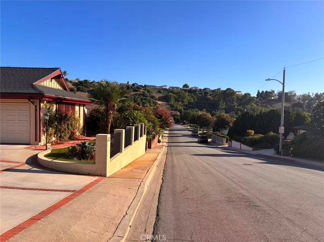 482 Cumbre St, Monterey Park, CA 91754