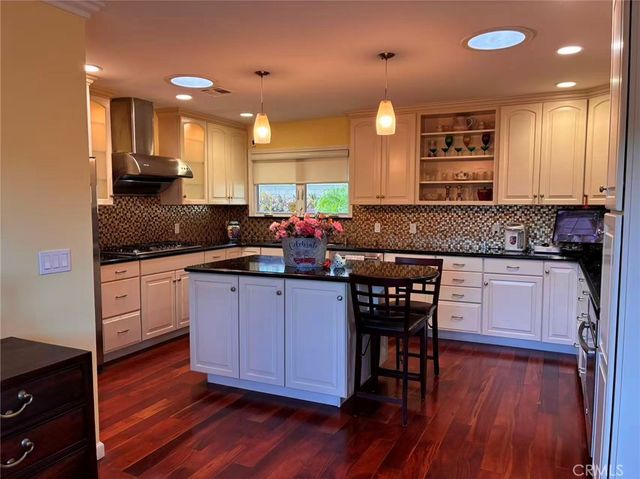 482 Cumbre St, Monterey Park, CA 91754
