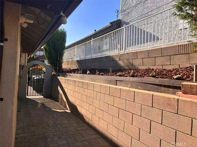 482 Cumbre St, Monterey Park, CA 91754