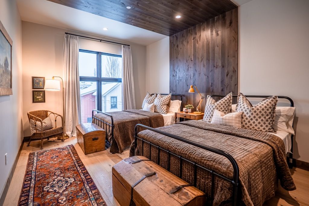 220 E 2nd Street 204, Whitefish, MT 59937 photo 41