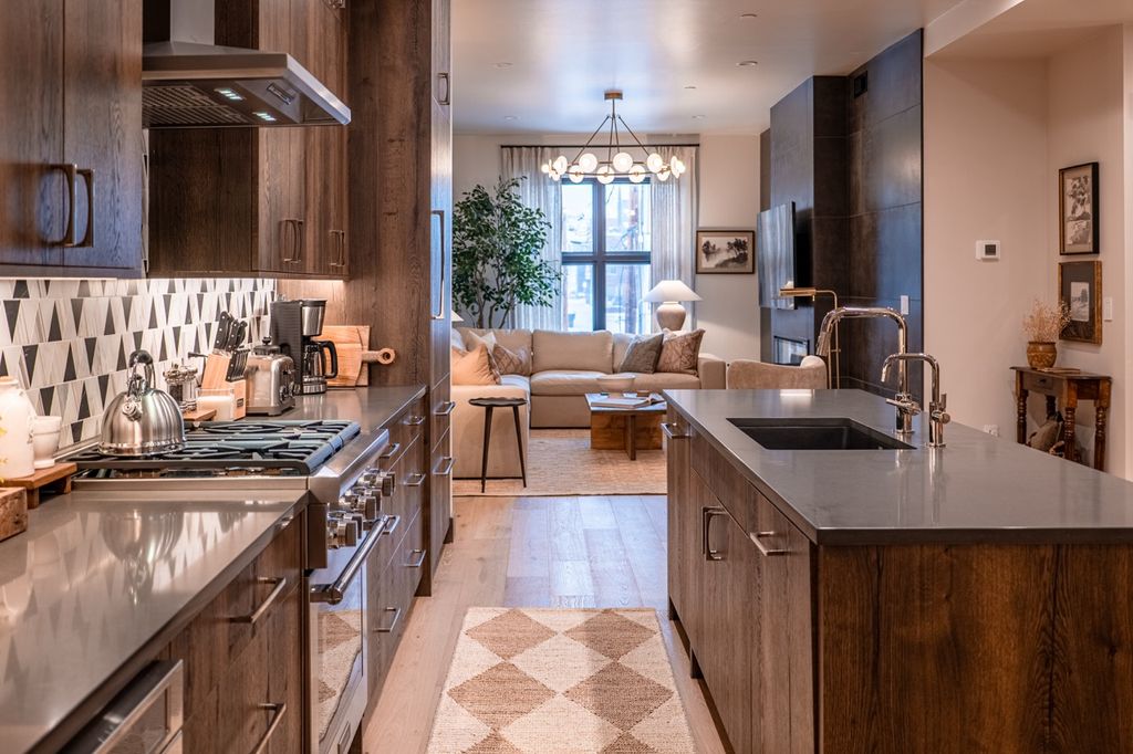 220 E 2nd Street 204, Whitefish, MT 59937 photo 5