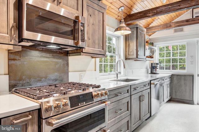 1935 RIVER RD, Upper Black Eddy, PA 18972