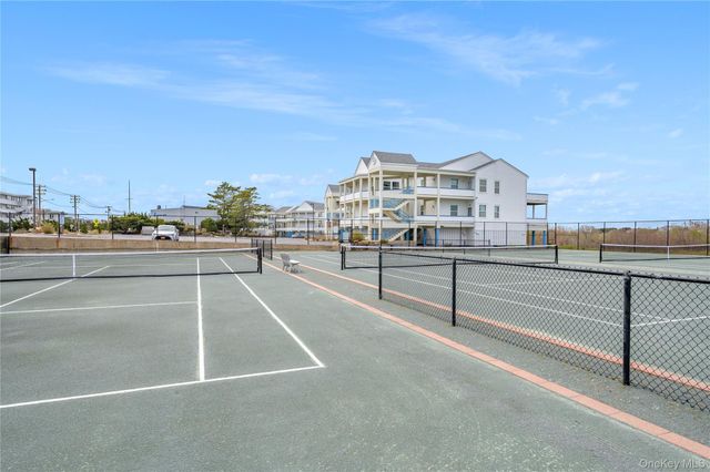 261 Dune Road 5, Westhampton Beach, NY 11978