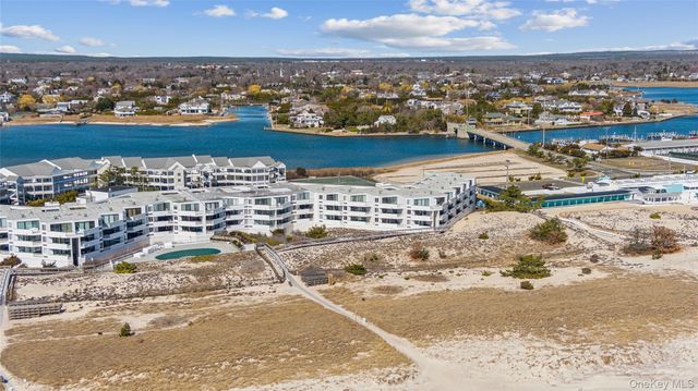 261 Dune Road 5, Westhampton Beach, NY 11978