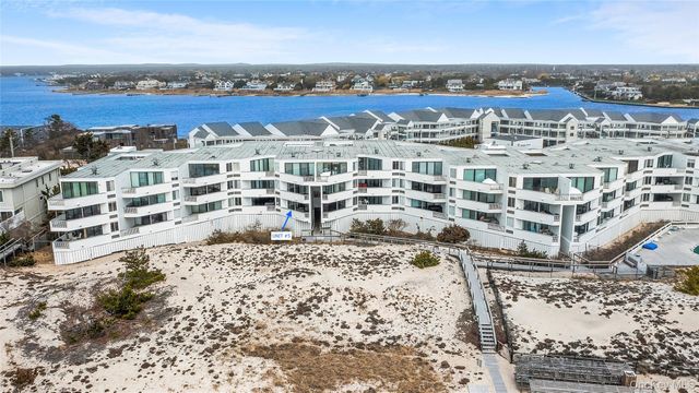 261 Dune Road 5, Westhampton Beach, NY 11978