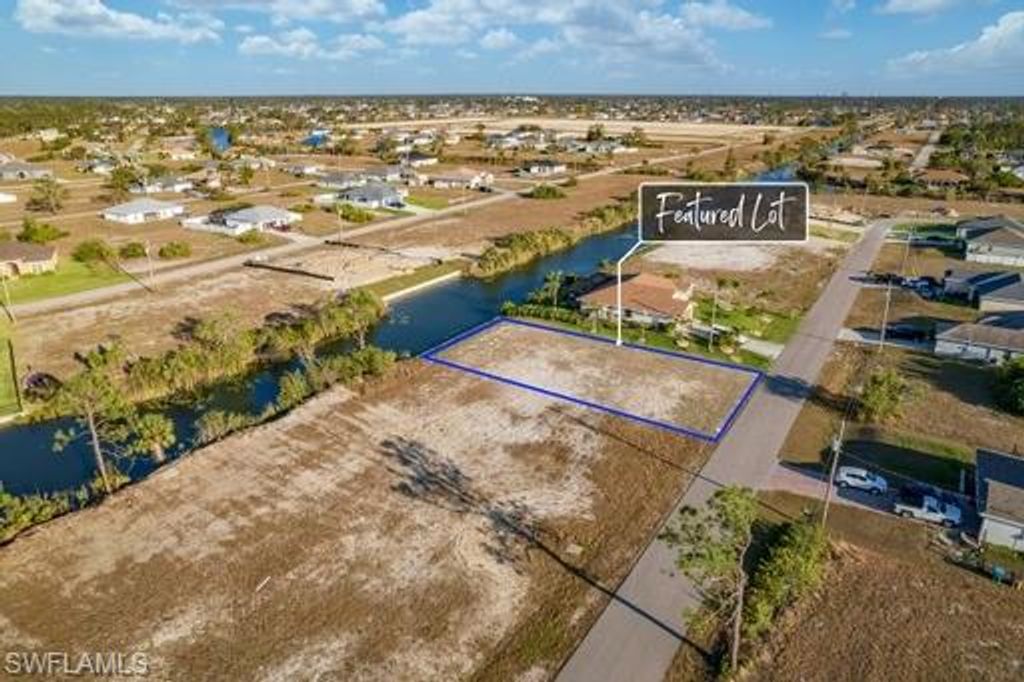 4325 NE 9th CT, CAPE CORAL, FL 33909 — photo 4