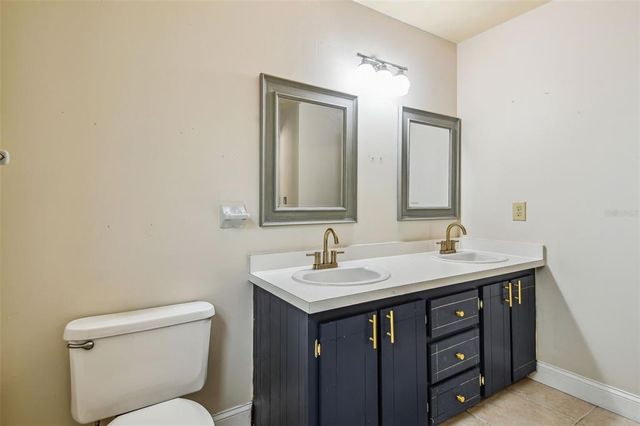 1232 RIDGEGREEN LOOP N, Lakeland, FL 33809