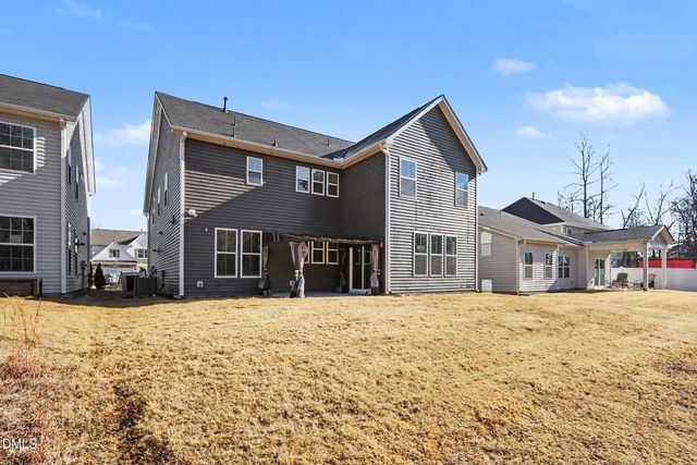 325 Buckhorn Branch Park, Clayton, NC 27520