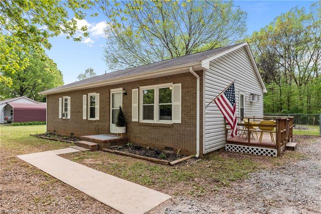 6924 NC Highway 135, Mayodan, NC 27027