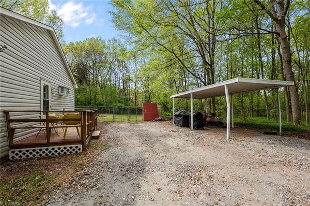 6924 NC Highway 135, Mayodan, NC 27027