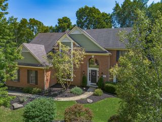 4861 Carrigan Ridge Drive, Dublin, OH 43017