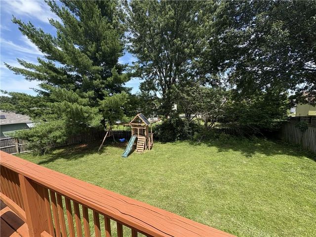 7933 N WYOMING Court, Kansas City, MO 64118