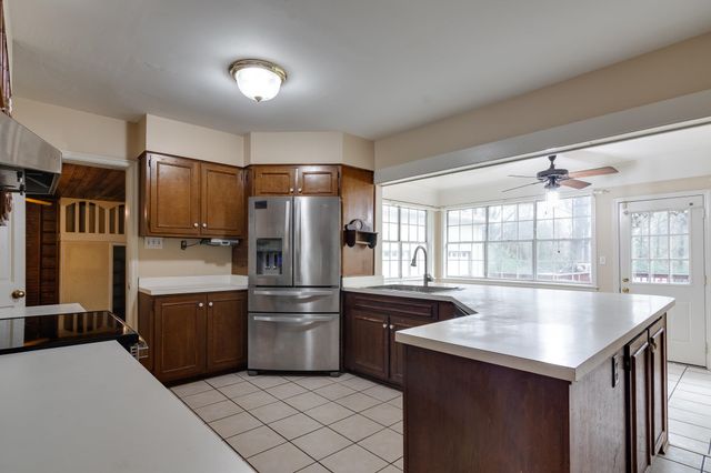 3064 OLD BROWNSVILLE RD, Bartlett, TN 38134